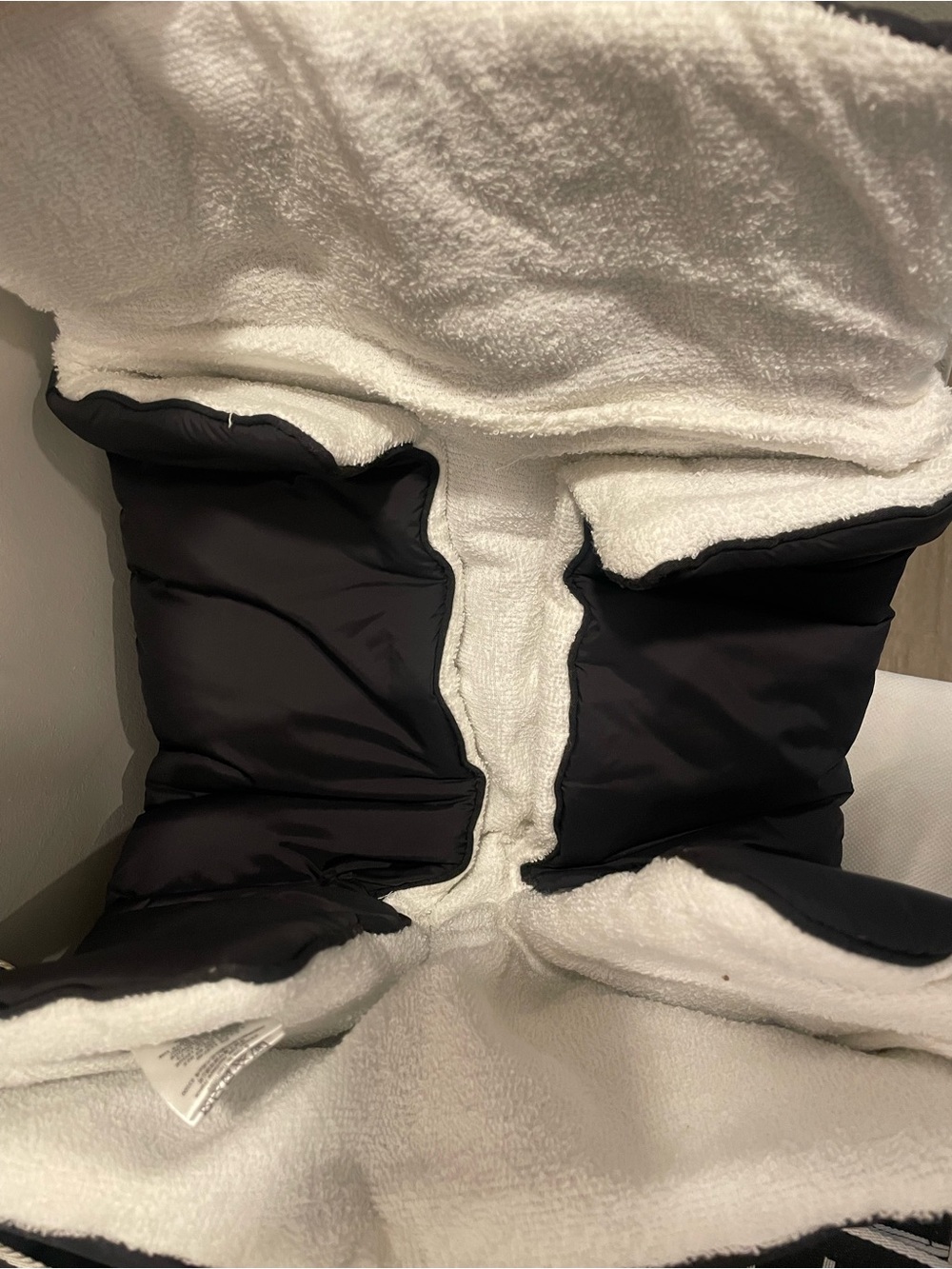 Givenchy Black Duffel With Logo Straps / Matching Set - Picture 6 of 8